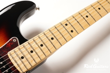 Limited Edition Player Stratocaster - 3 Color Sunburst